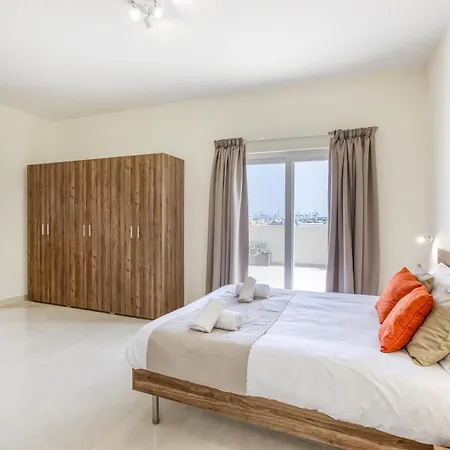 Apartmán Luxury Beautiful Penthouse With Amazing Views & Ac By 360 Estates Marsaxlokk
