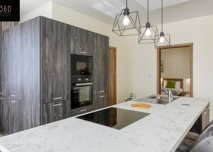 Luxury Beautiful Penthouse With Amazing Views & Ac By 360 Estates شقة