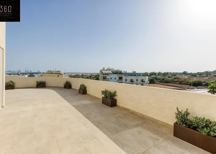 شقة Luxury Beautiful Penthouse With Amazing Views & Ac By 360 Estates مرسلوك