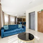Lägenhet Luxury Beautiful Penthouse With Amazing Views & Ac By 360 Estates *