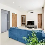 Lägenhet Luxury Beautiful Penthouse With Amazing Views & Ac By 360 Estates
