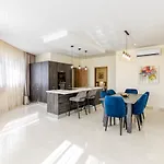 Luxury Beautiful Penthouse With Amazing Views & Ac By 360 Estates * Marsaxlokk