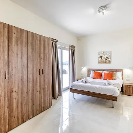 Luxury Beautiful Penthouse With Amazing Views & Ac By 360 Estates Apartamento Marsaxlokk