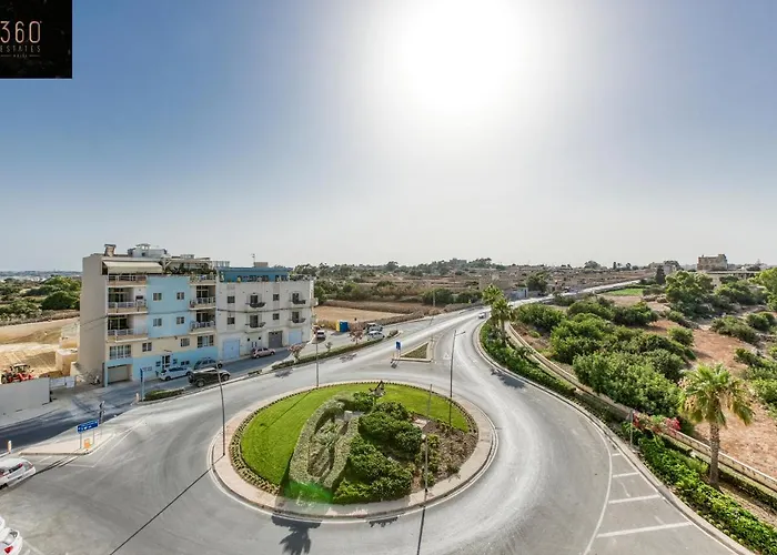 Luxury Beautiful Penthouse With Amazing Views & Ac By 360 Estates Apartament Marsaxlokk