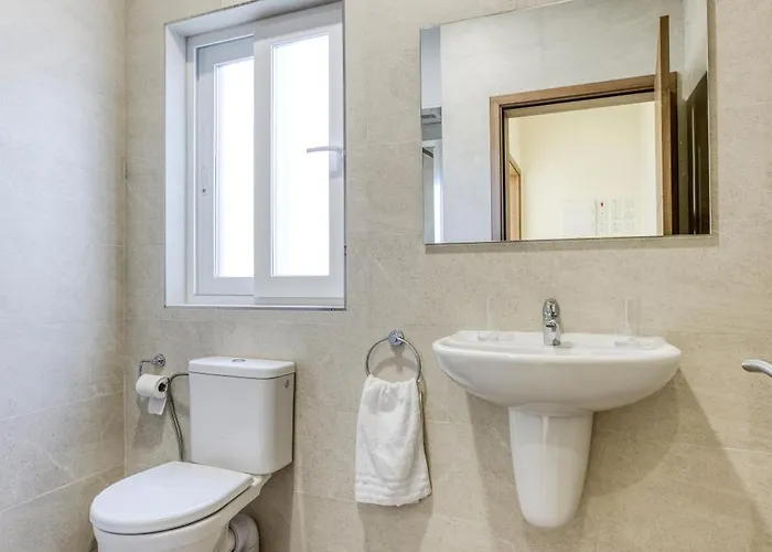 Apartament Luxury Beautiful Penthouse With Amazing Views & Ac By 360 Estates